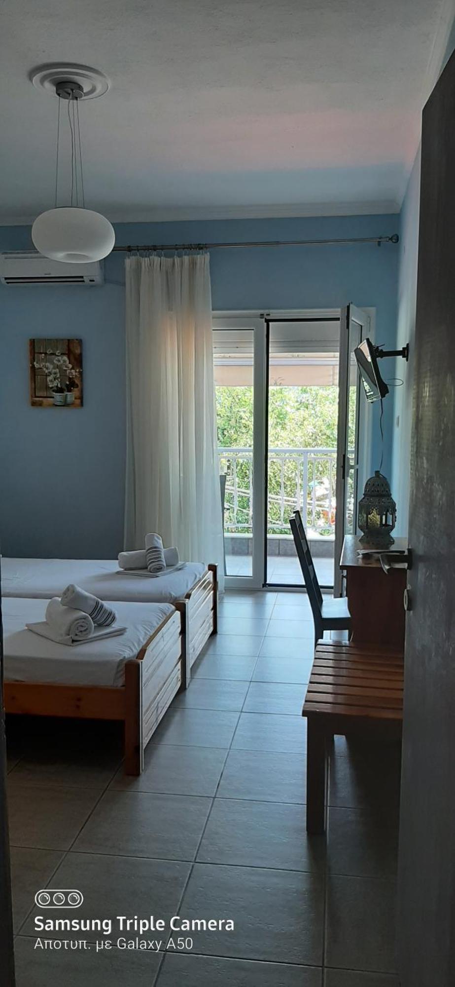 Mpouketo Apartments Neos Marmaras Pokoj fotografie